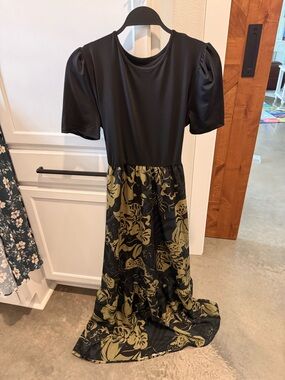 Ladies Black and Gold Floral Maxi Dress